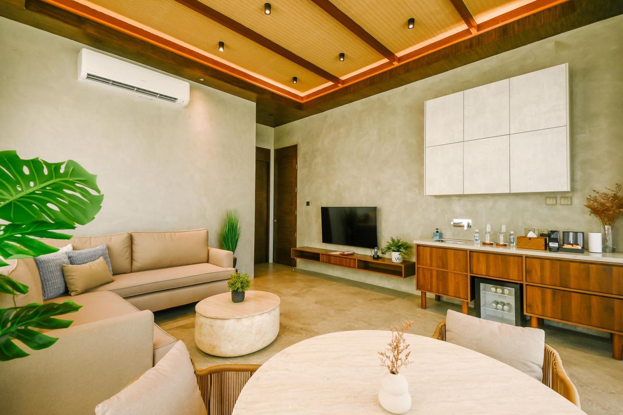 Tana Beach Villas Lian Exterior photo