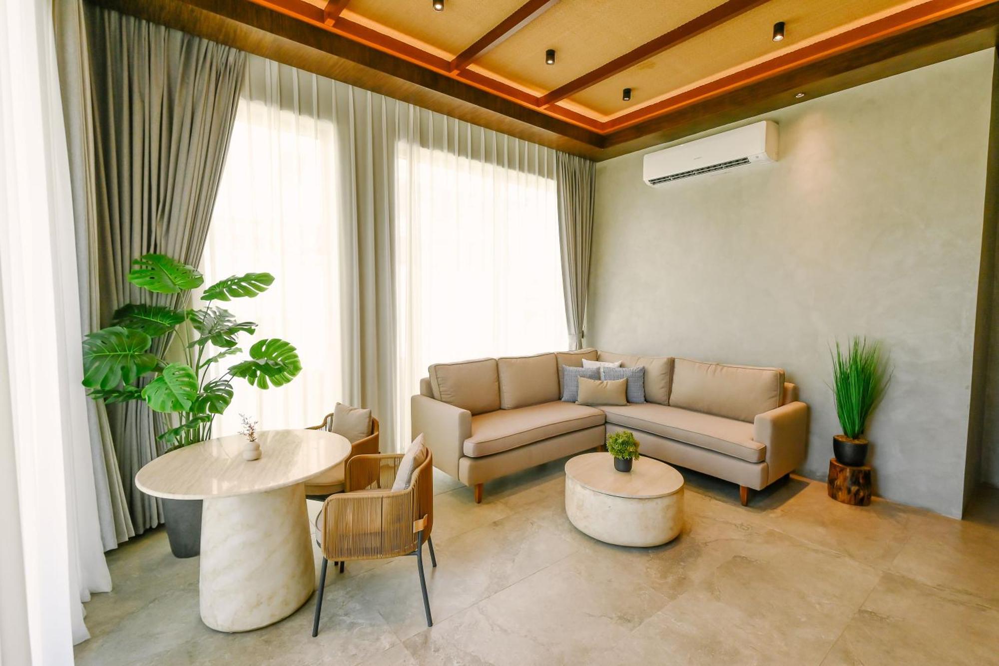 Tana Beach Villas Lian Exterior photo